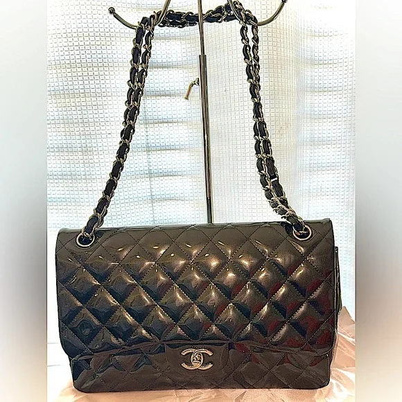 EUC Chanel JUMBO Double Flap Striated Green Quilted Patent Leather Shoulder Bag - Picture 10 of 16